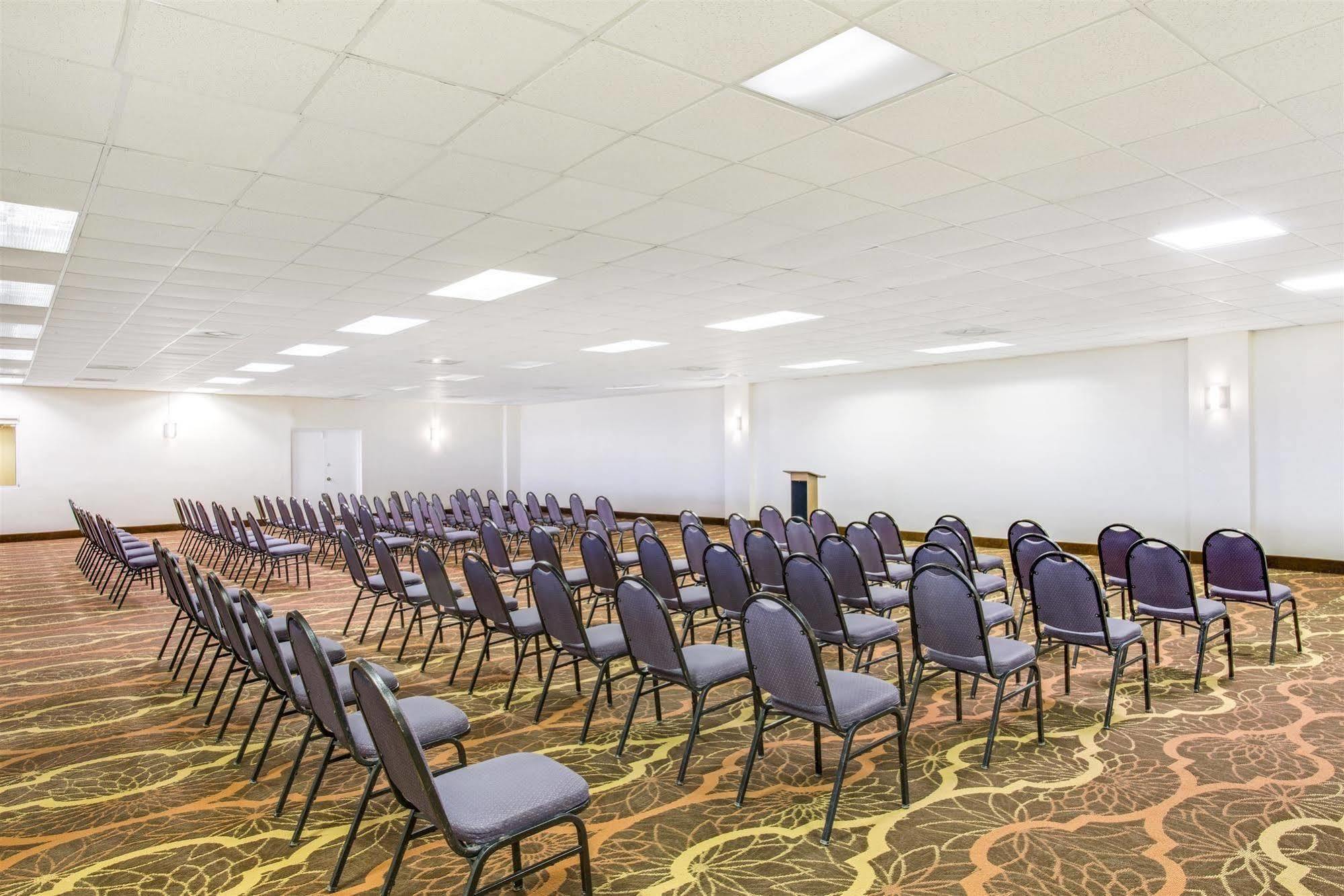 Ramada Downtown Orlando Hotel ภายนอก รูปภาพ